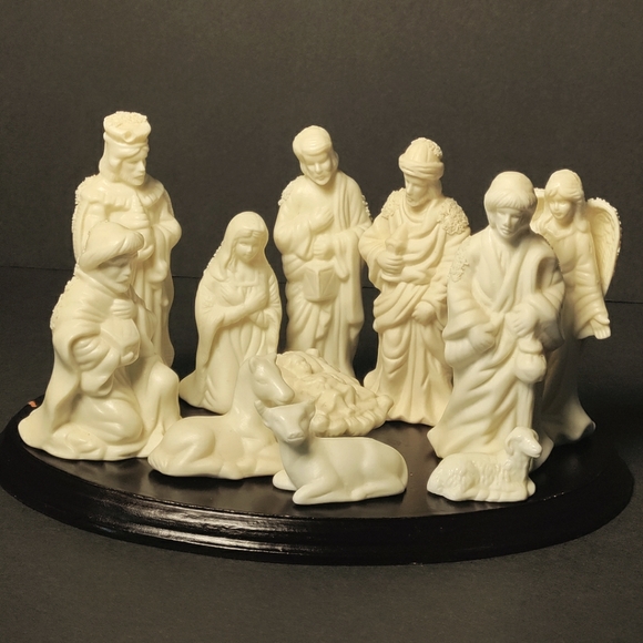 PORCELAIN NATIVITY Other - 🎄NATIVITY⭐